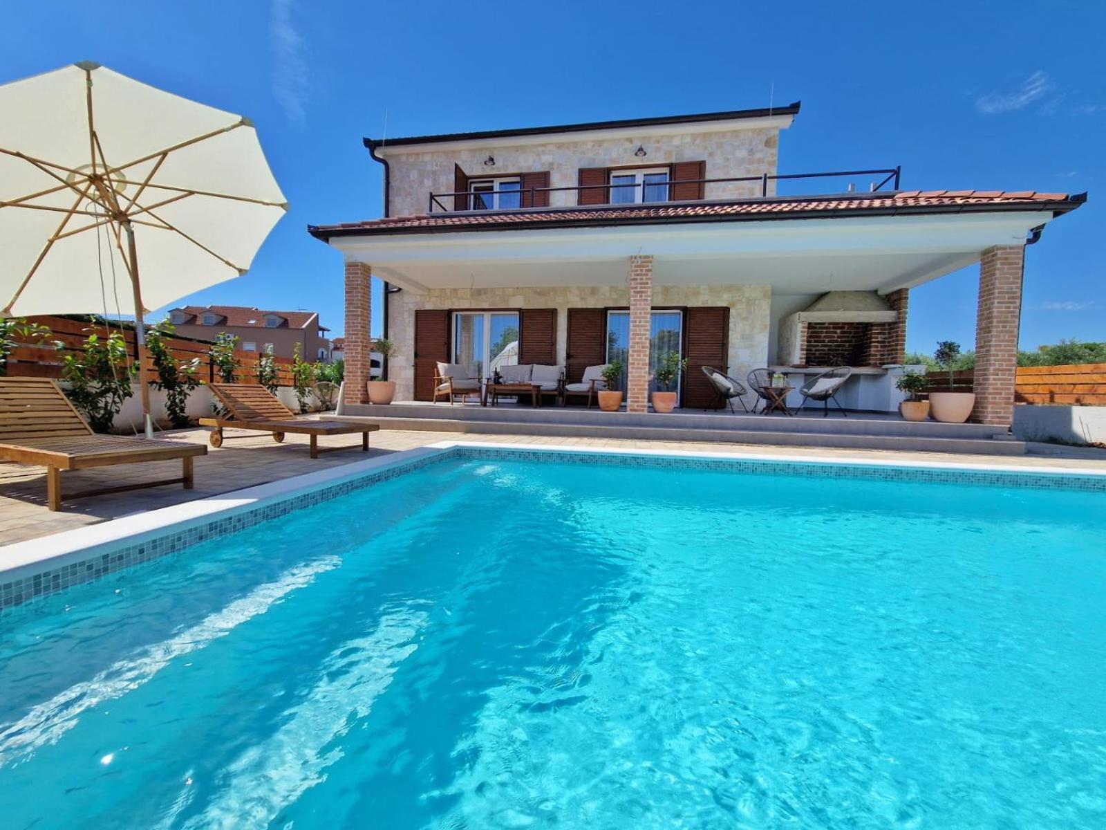 Villa Rustic House Konfidenca *