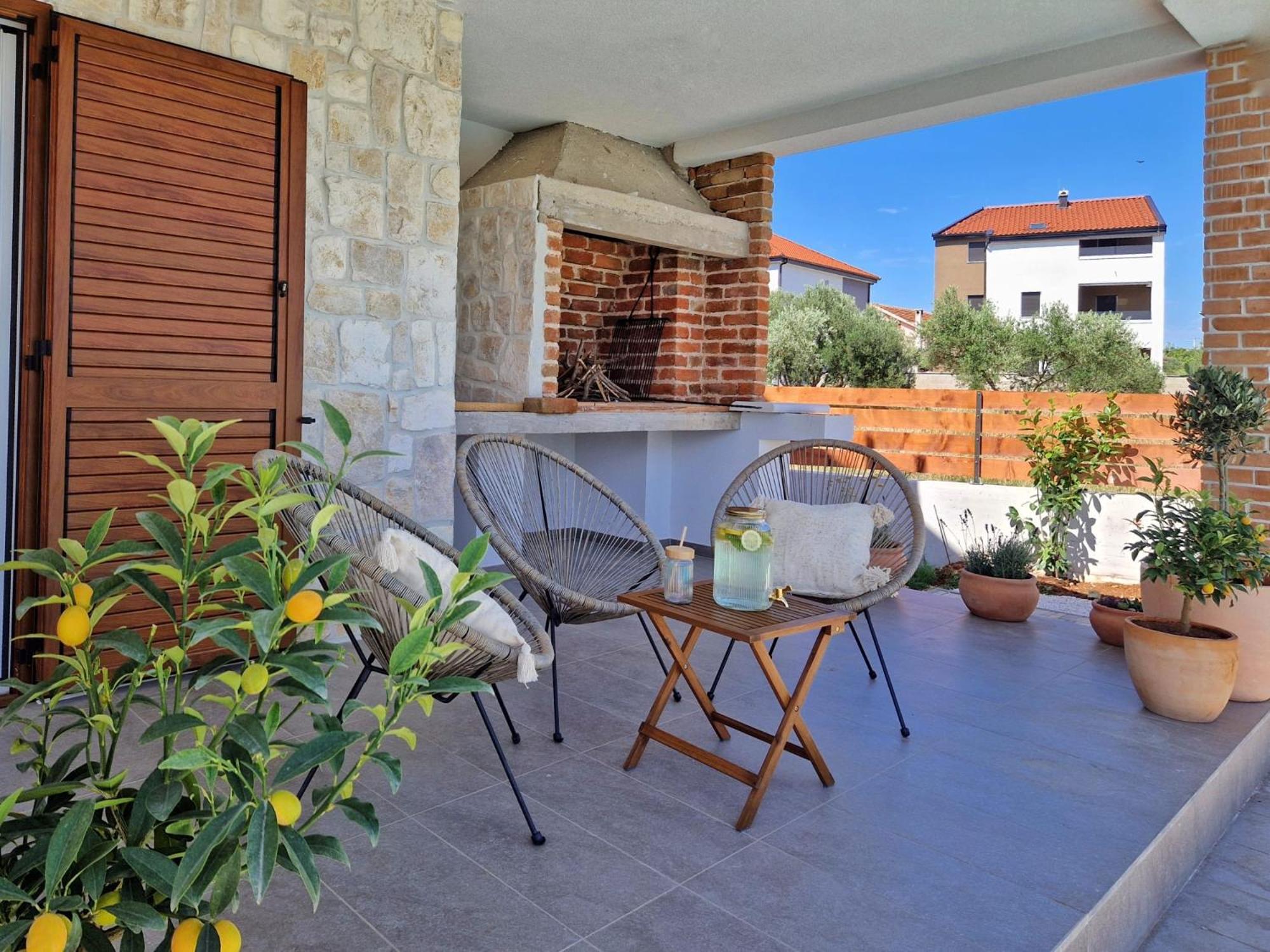 Villa Rustic House Konfidenca *